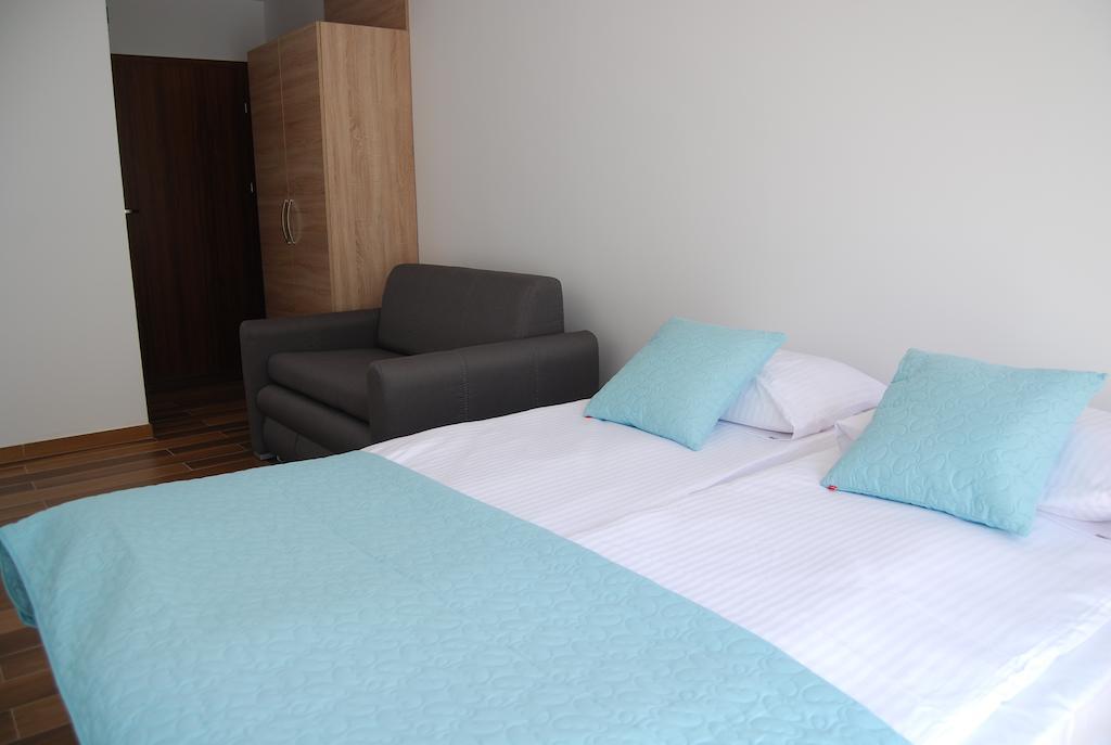 Villa Veell - Tylko 4 Minuty Od Pieknej Szerokiej Plazy Pobierowo Habitación foto